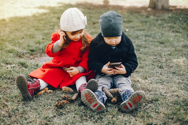 Free Photo Litlle Kids In A Park