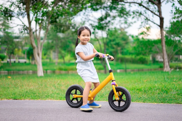 little girl balance bike