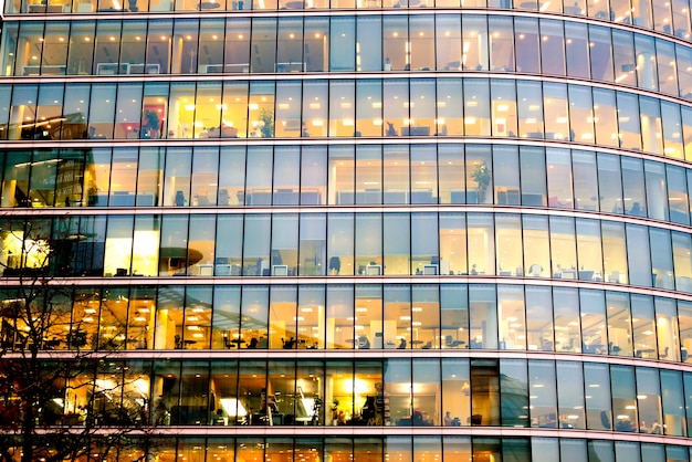 London office building skyscraper, working & meeting Premium Photo