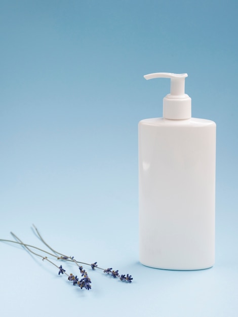 Download Free Photo Lotion Bottle Mock Up Next To Lavender