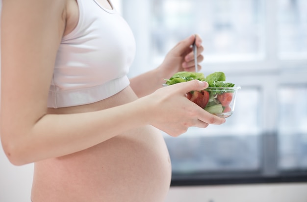 vitaminas para el tercer trimestre del embarazo