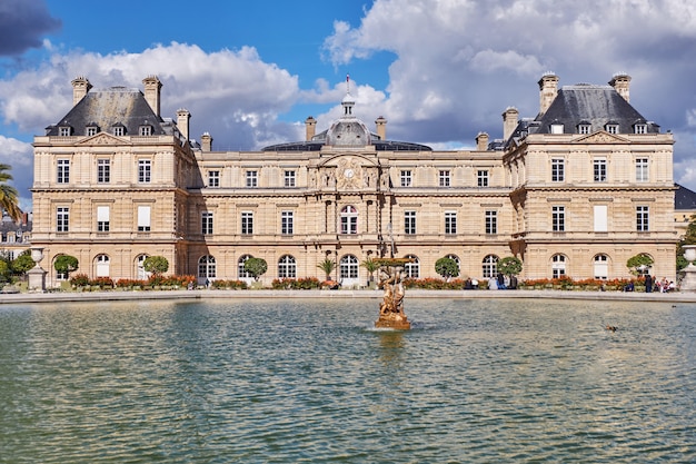 Premium Photo The Luxembourg Gardens In Paris