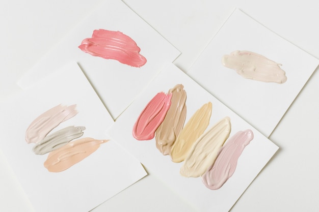 Makeup swatches on paper Photo | Free Download