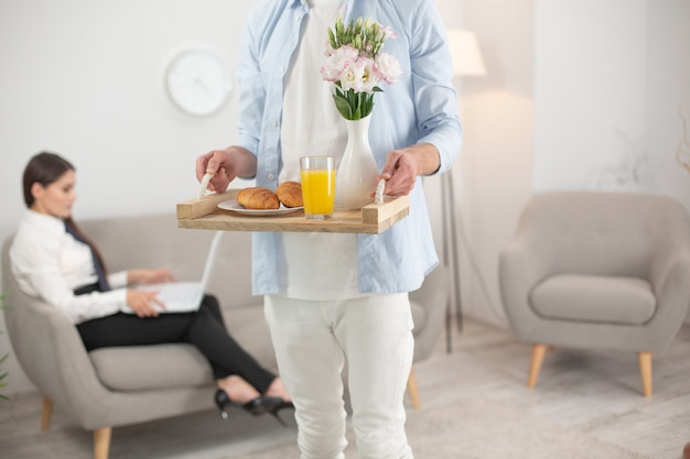 sofa food tray