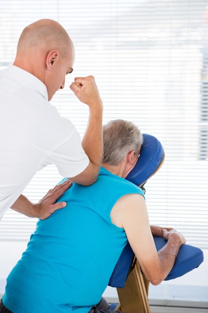 Premium Photo | Man having back massage