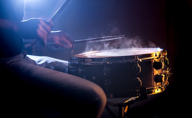 Premium Photo | Man playing the snare drum