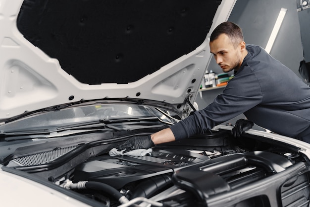 What You Should Know About Fixing Automobiles