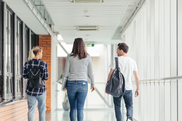 Free Photo | Man and women with backpacks