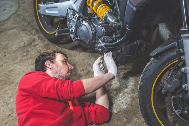 motorbike service centre near me