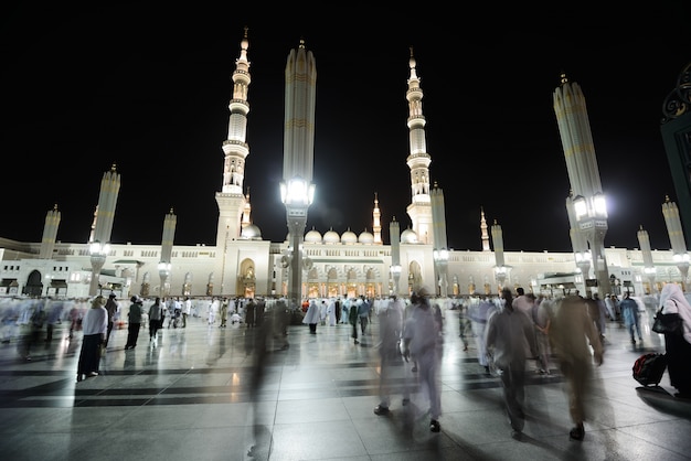 Premium Photo | Medina mosque at night