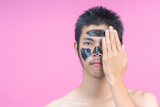 Men Who Use Their Hands To Conceal Half Of Their Faces Have Black