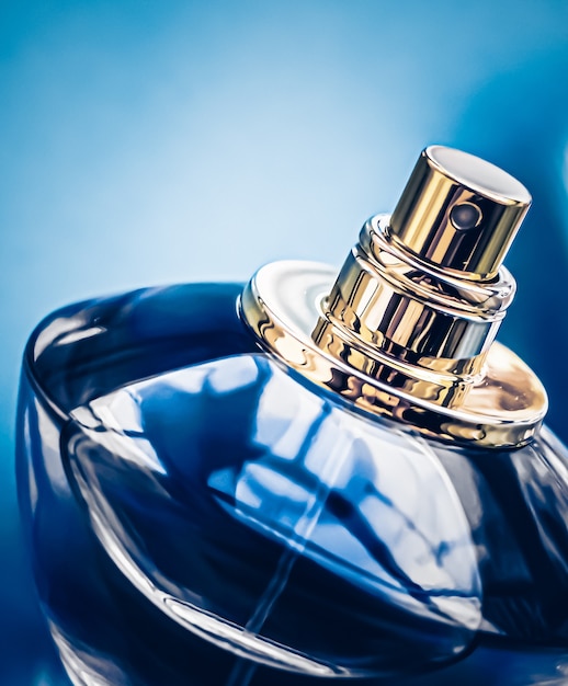 メンズケルン香水瓶ヴィンテージフレグランスオーデコロンホリデーギフト高級香水ブランドプレゼント プレミアム写真