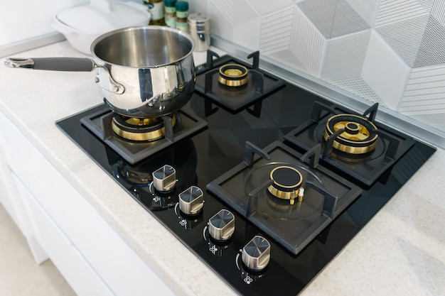 pot set for induction hob