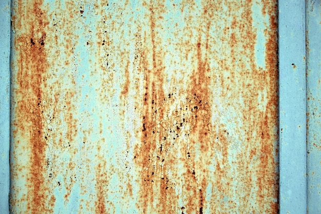 金属の質感 塗装の剥がれた錆びた金属 溶接部のある金属片 背景 コピースペース プレミアム写真