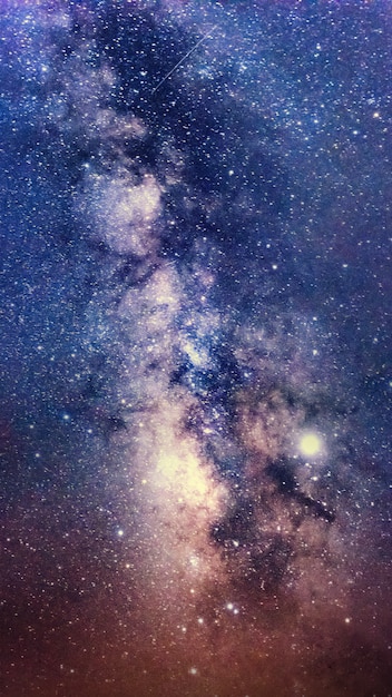 星と宇宙の宇宙塵を伴う天の川銀河 プレミアム写真