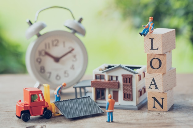 miniature worker figures
