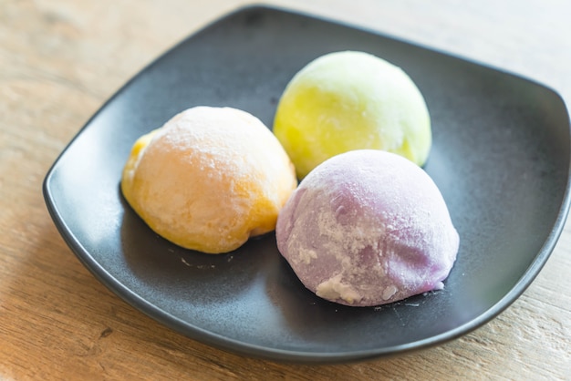 Download Mochi ice cream | Premium Photo