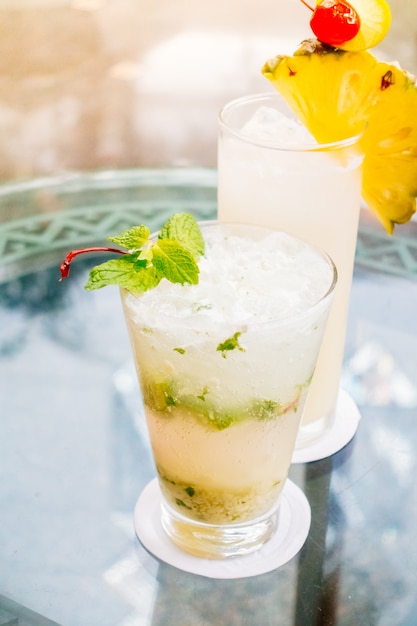 mocktail glass types