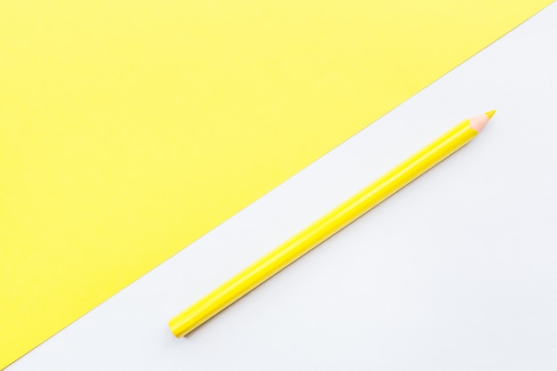 Mockup blank page with yellow pencil. Photo | Premium Download