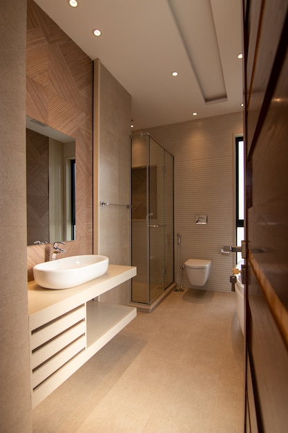 Modern design bathroom | Premium Photo