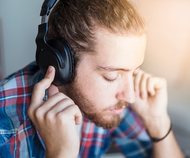 Free Photo | Modern man with headphones