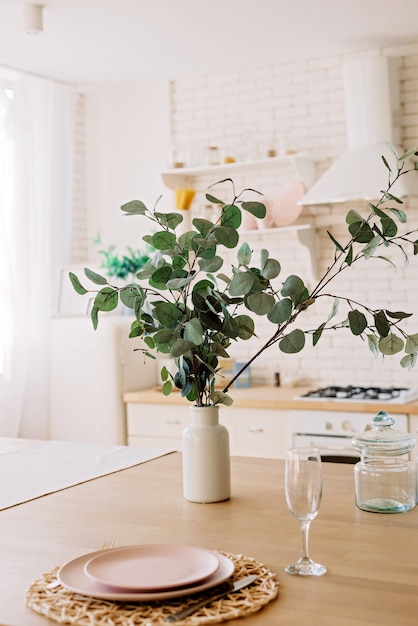 Modern white kitchen in scandinavian style | Premium Photo