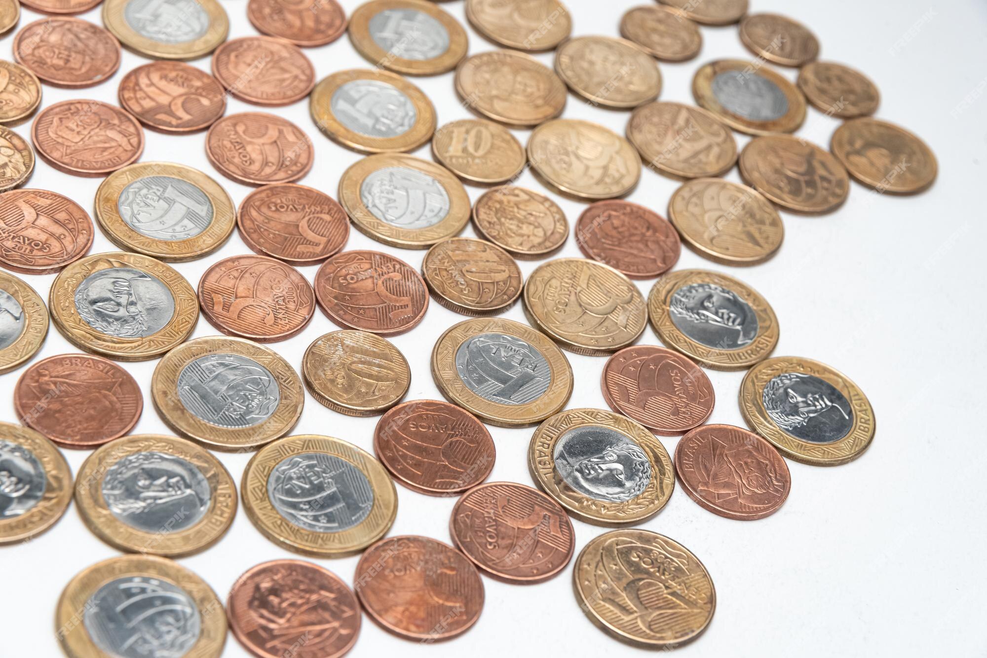 Free Photo | Money - brazilian coins - several