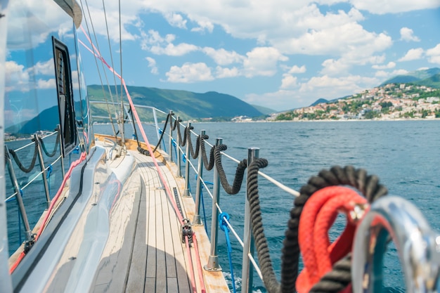 yacht mooring fees montenegro