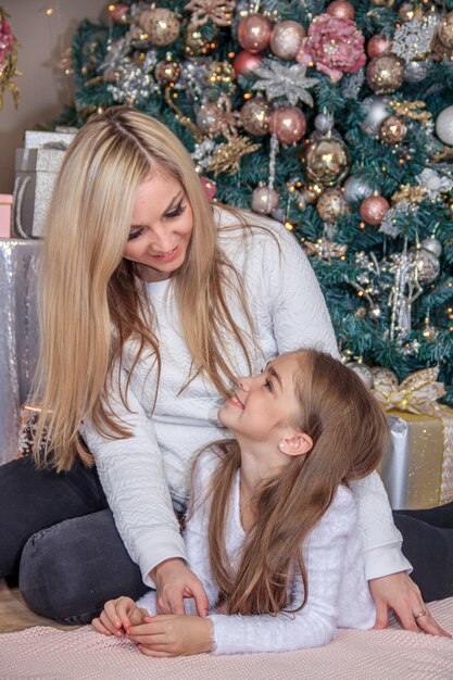 mother and daughter christmas