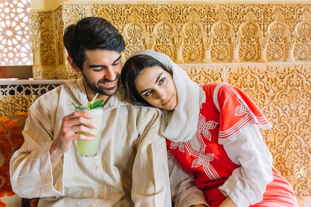 Arab Couple Telegraph