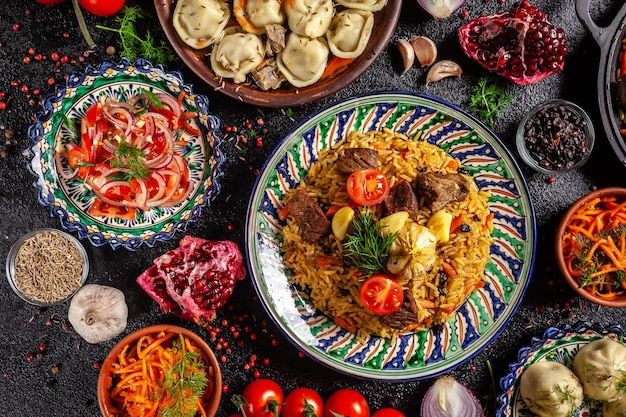 Premium Photo | National uzbek pilaf with meat.