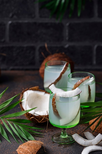 Natural healthy fresh coconut water | Premium Photo