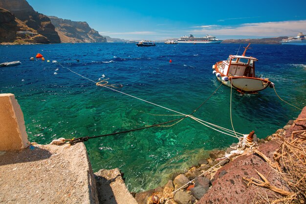 Premium Photo | Old port of fira, main town santorini, greece