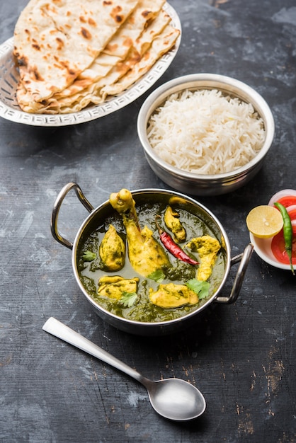 Premium Photo | Palak or spinach chicken or murg saagwala served in a ...