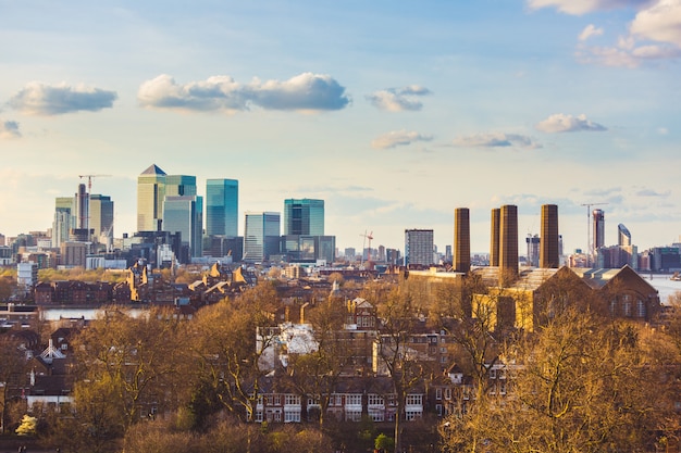Premium Photo | Panoramic view of london from greenwich park at sunset