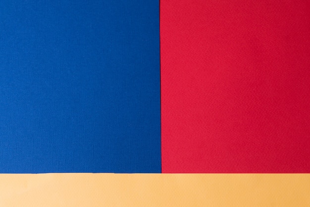 パステルカラーの創造的な色紙の背景 上からの眺め バナー プレミアム写真