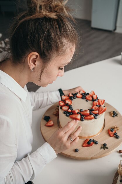 Girl Cake Delicious Girl Cake Delicious
