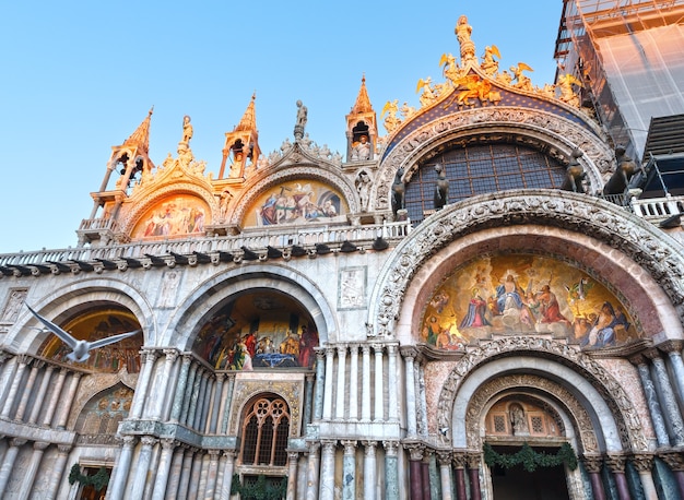 Premium Photo | The patriarchal cathedral basilica of saint mark ...