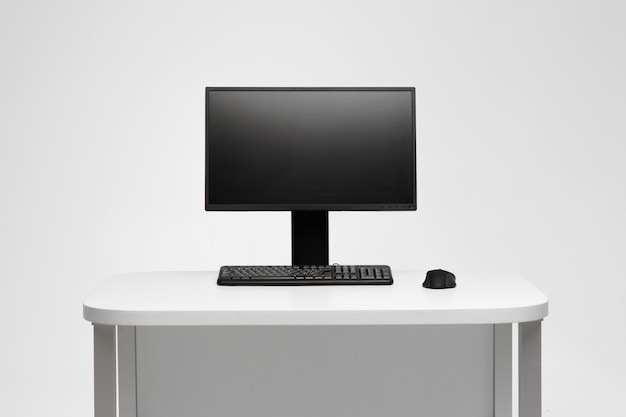 Pc Computer On Desk Designer Wotkplace Big Monitor On The Stand