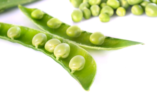 Premium Photo | Peas in studio