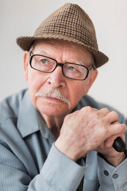 old man with glasses