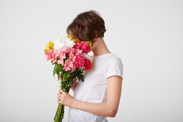 girl holding bouquet