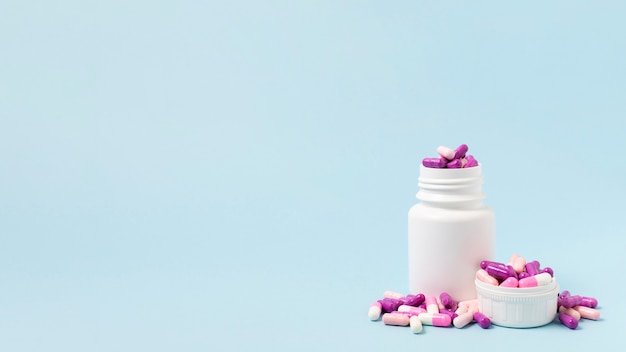 Pills bottle with copy-space Free Photo