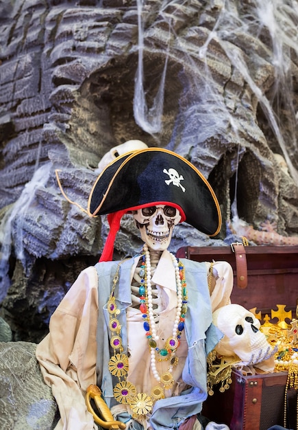 Premium Photo | Pirate skeleton and pirate treasure chest, full gold ...