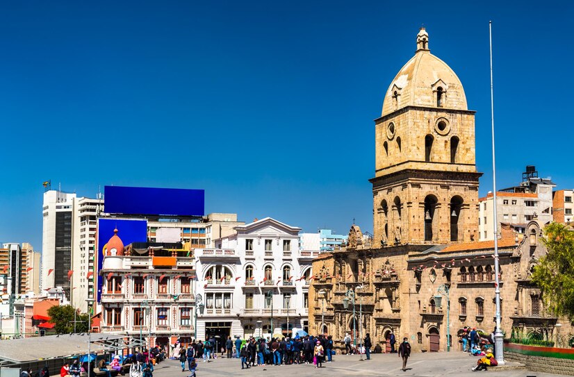 Premium Photo | Plaza san francisco, a major urban square in la paz ...