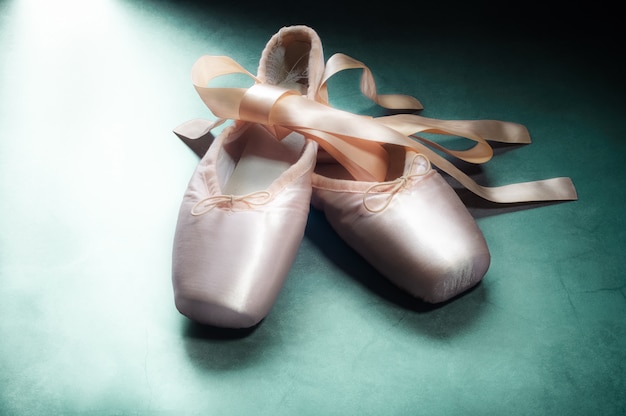 ballet shoes with ribbon