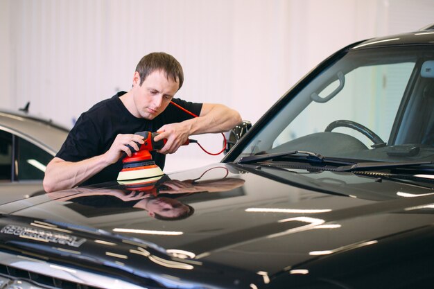 polishing car body