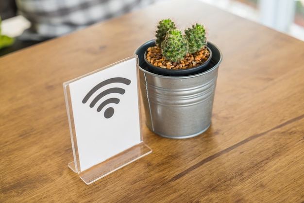 Подключение проектора cactus по wifi