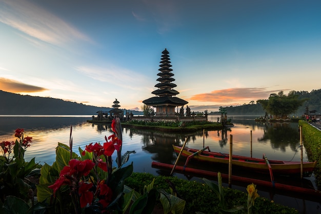 Pura Ulun Danu Bratan Temple In Bali Island Premium Photo