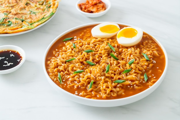 Premium Photo | Ramyeon or korean instant noodles with egg - korean ...